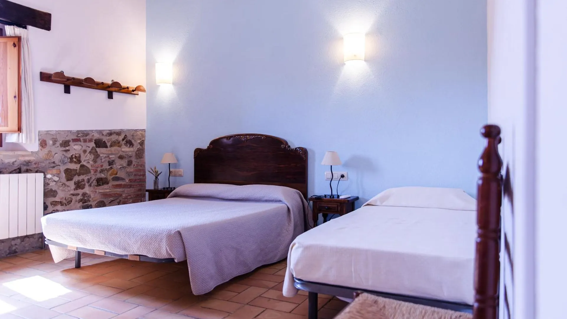 Agroturisme Sant Dionis Campllong Country house