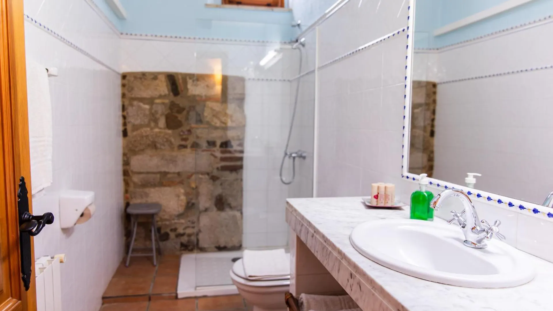 Country house Agroturisme Sant Dionis Campllong