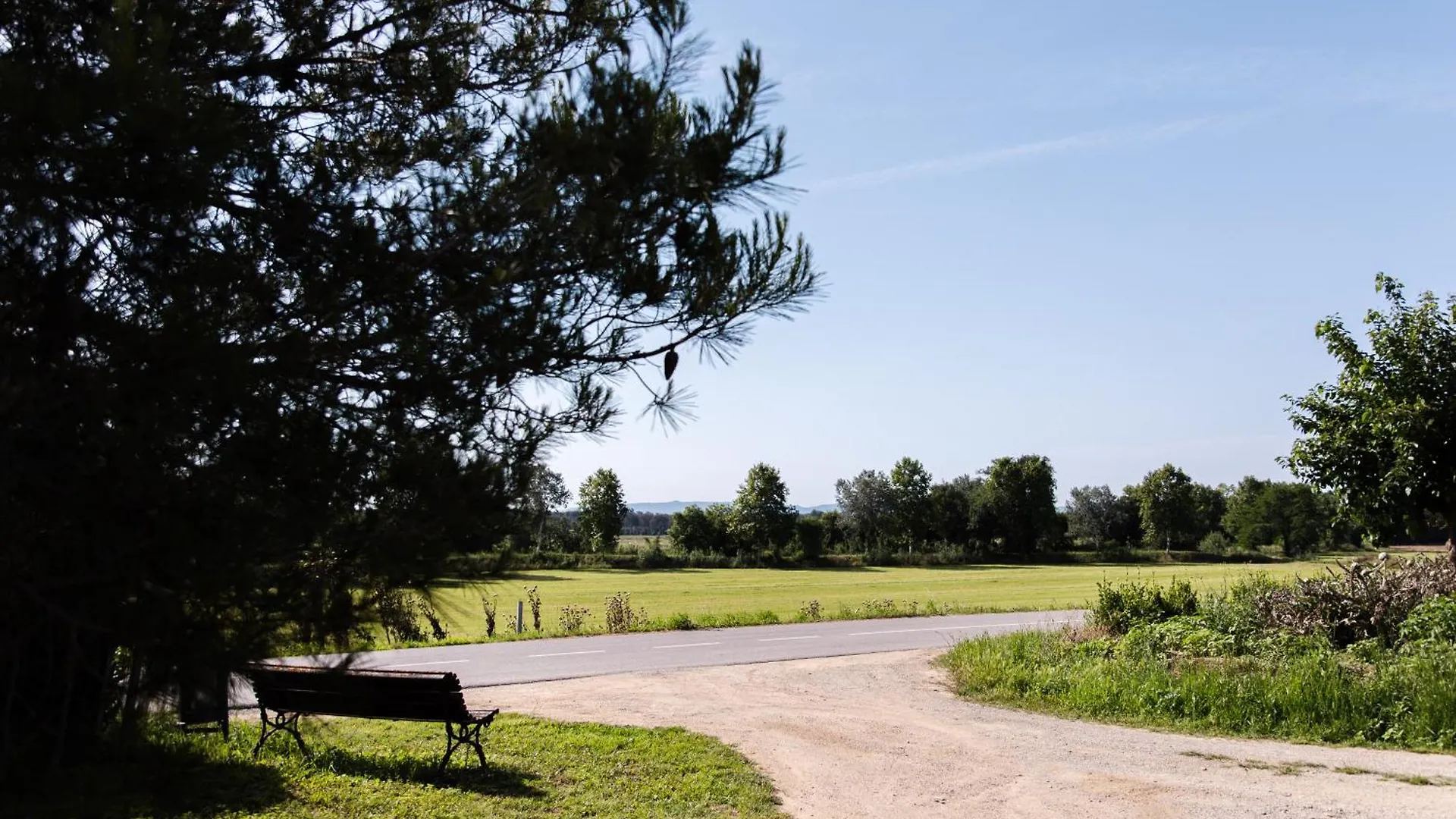 Country house Agroturisme Sant Dionis Campllong